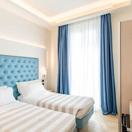 Italia Boutique Отель Римини