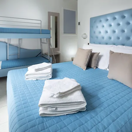 Italia Boutique Отель 3*