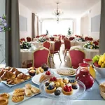 Italia Boutique Hotel