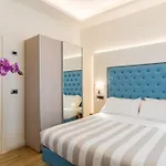 Italia Boutique Hotel 3*