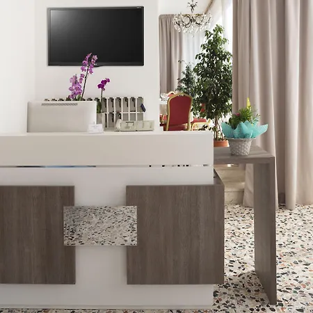 Italia Boutique Otel