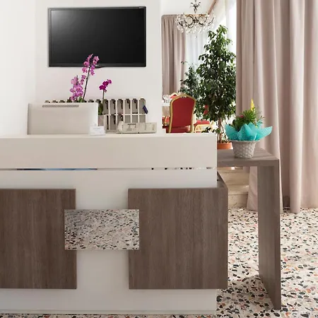 Italia Boutique Отель 3*