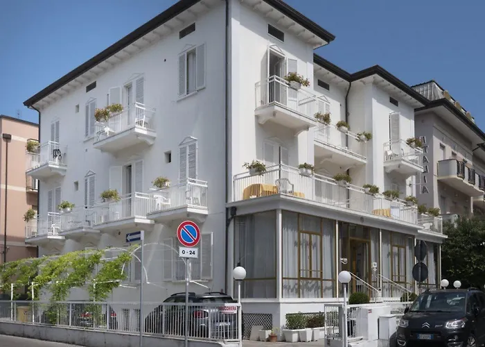 Italia Boutique Hotel 3*